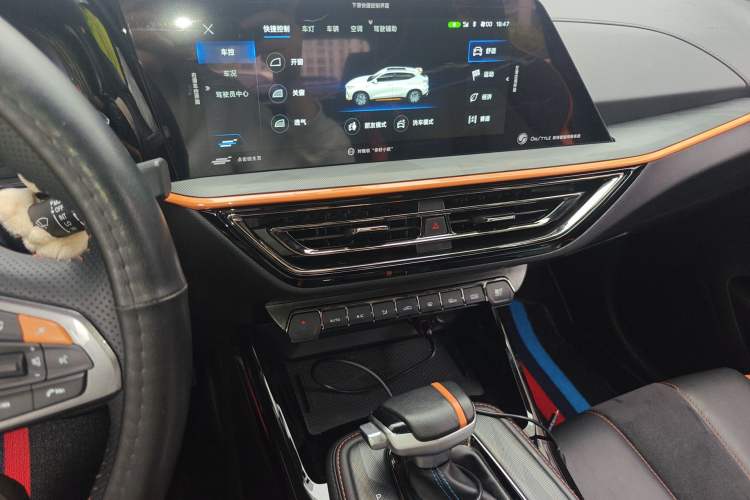 Used CHANGAN OSHAN X5 2022 Sport Edition 1.5T DCT Hurricane Sonic Audio And AC Panel