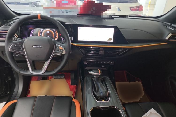 Used CHANGAN OSHAN X5 2022 Sport Edition 1.5T DCT Hurricane Sonic Center Console