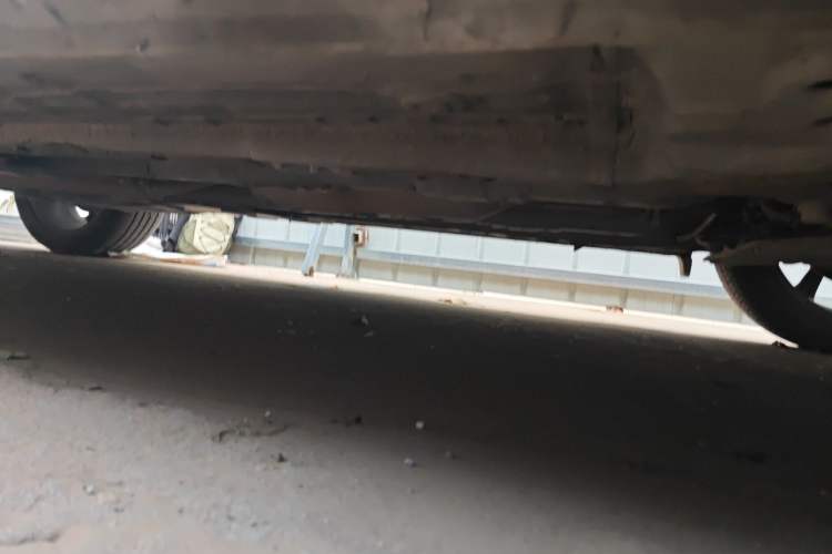 Used CHANGAN OSHAN X5 2022 Sport Edition 1.5T DCT Hurricane Sonic Chassis Front Right