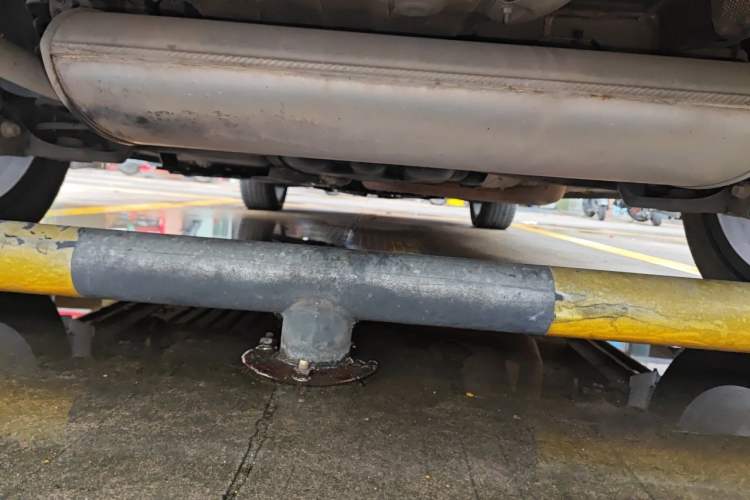 Used CHANGAN OSHAN X5 2022 Sport Edition 1.5T DCT Hurricane Sonic Chassis Rear