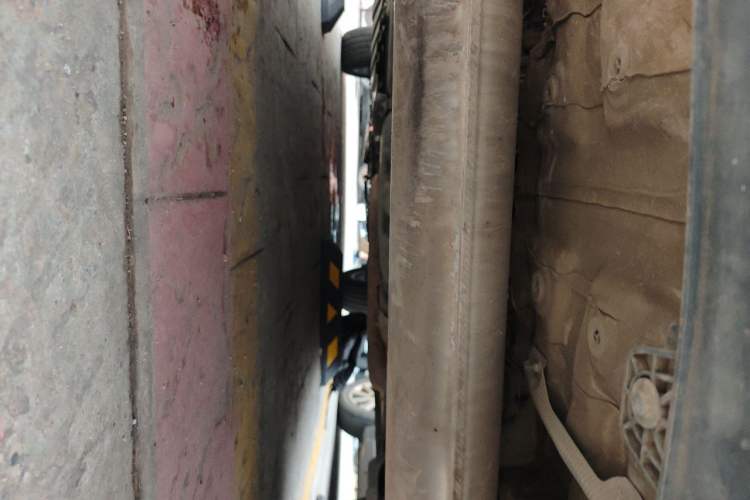 Used CHANGAN OSHAN X5 2022 1.5T DCT Xiake Edition Chassis Rear