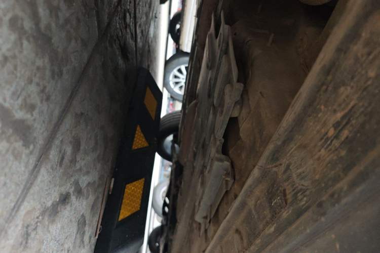 Used CHANGAN OSHAN X5 2022 1.5T DCT Xiake Edition Chassis Rear Right
