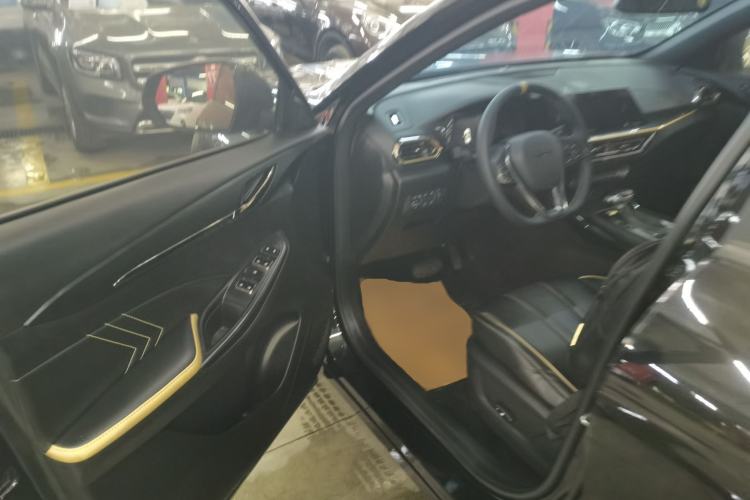 Used CHANGAN OSHAN X5 2022 1.5T DCT Xiake Edition Driver Seat