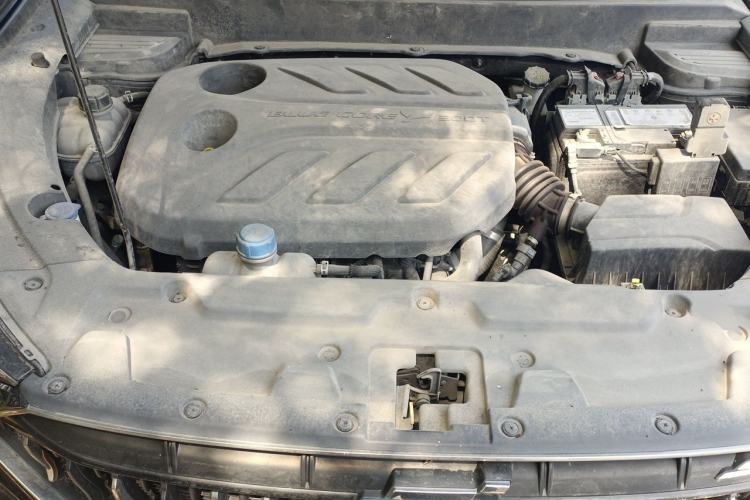 Used CHANGAN OSHAN X5 2022 1.5T DCT Xiake Edition Engine Bay