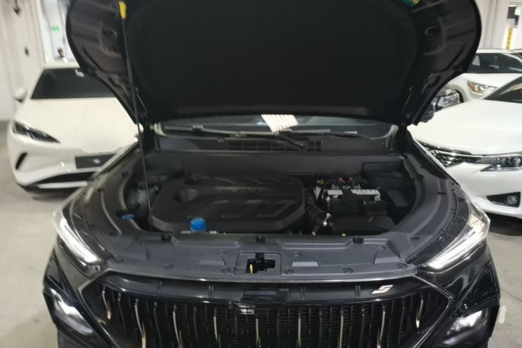 Used CHANGAN OSHAN X5 2022 1.5T DCT Xiake Edition Engine Bay