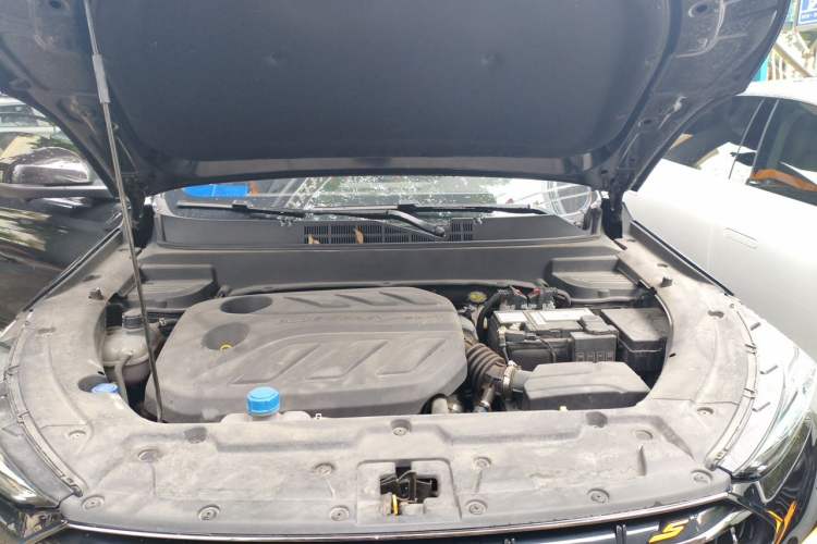 Used CHANGAN OSHAN X5 2022 Sport Edition 1.5T DCT Hurricane Sonic Engine Bay