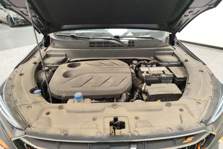 Used CHANGAN OSHAN X5 2022 Sport Edition 1.5T DCT Cyclone Assault Engine Bay