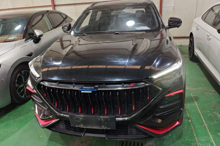 Used CHANGAN OSHAN X5 2022 1.5T DCT Tiger Roar Limited Edition Front