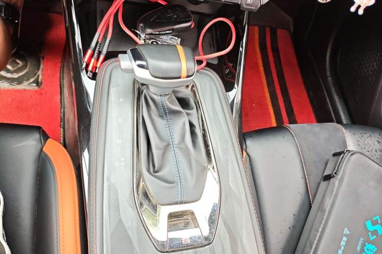 Used CHANGAN OSHAN X5 2022 Sport Edition 1.5T DCT Hurricane Sonic Gear Lever