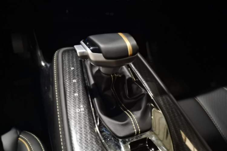 Used CHANGAN OSHAN X5 2022 1.5T DCT Xiake Edition Gear Lever