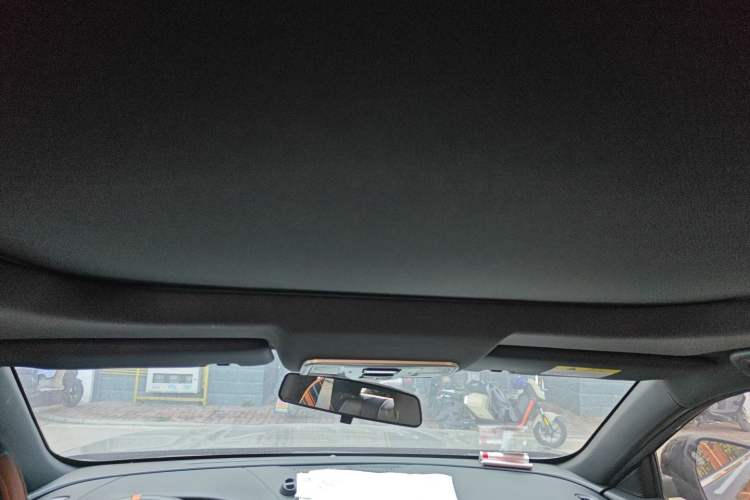 Used CHANGAN OSHAN X5 2022 Sport Edition 1.5T DCT Hurricane Sonic Headliner