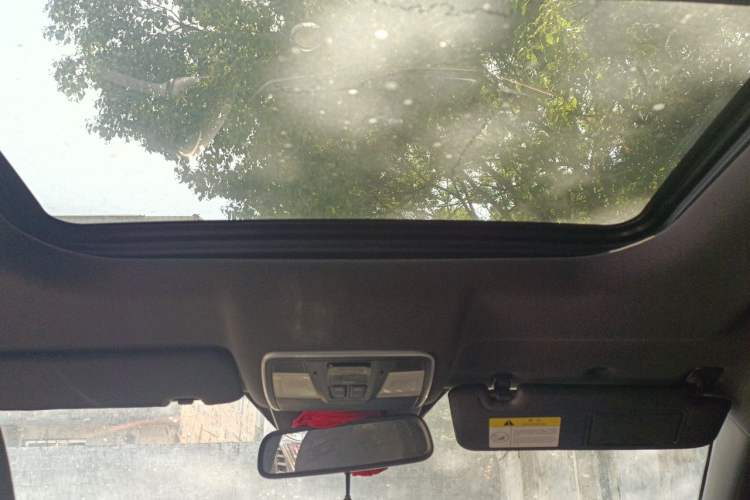 Used CHANGAN OSHAN X5 2022 1.5T DCT Xiake Edition Headliner