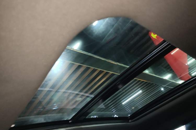 Used CHANGAN OSHAN X5 2022 Sport Edition 1.5T DCT Hurricane Sonic Headliner