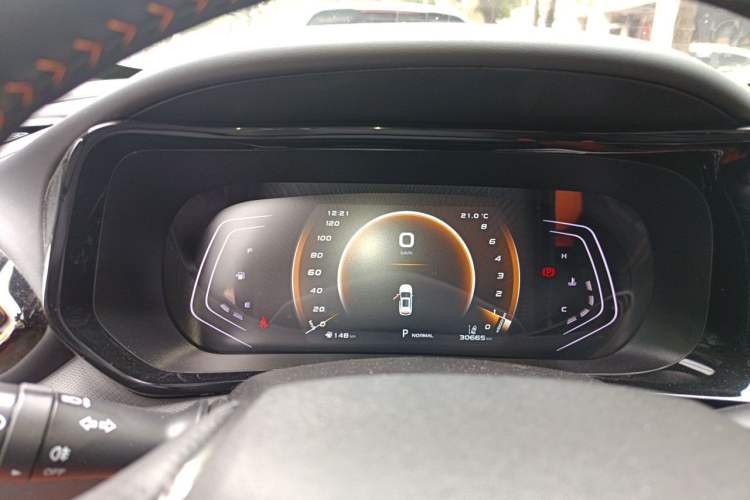 Used CHANGAN OSHAN X5 2022 Sport Edition 1.5T DCT Hurricane Sonic Instrument Cluster