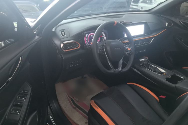 Used CHANGAN OSHAN X5 2022 Sport Edition 1.5T DCT Hurricane Sonic Interior 2