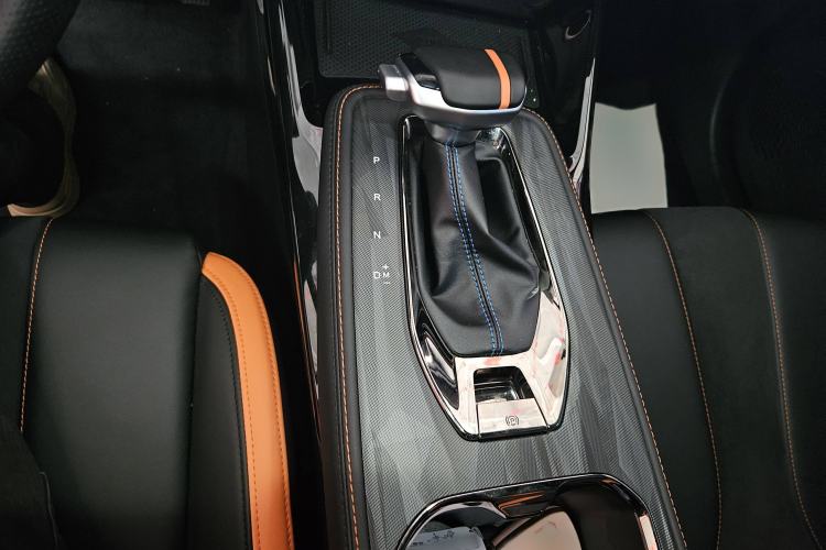 Used CHANGAN OSHAN X5 2022 Sport Edition 1.5T DCT Hurricane Sonic Interior 6