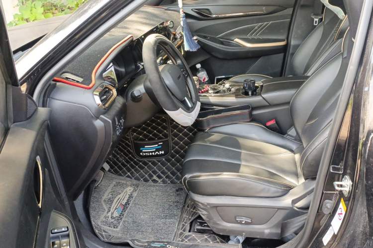 Used CHANGAN OSHAN X5 2022 1.5T DCT Xiake Edition Left Front Seat