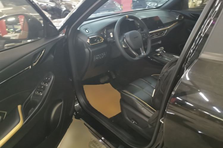 Used CHANGAN OSHAN X5 2022 1.5T DCT Xiake Edition Left Front Seat