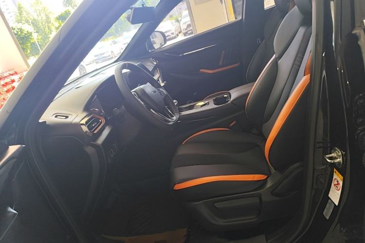 Used CHANGAN OSHAN X5 2022 Sport Edition 1.5T DCT Cyclone Assault Left Front Seat