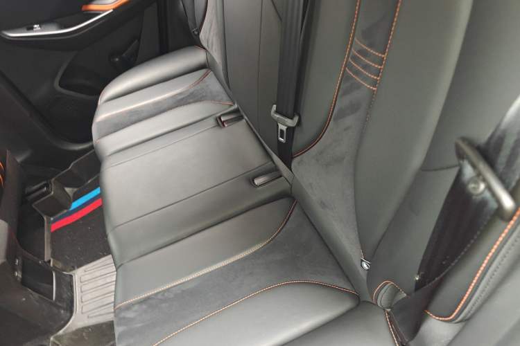Used CHANGAN OSHAN X5 2022 Sport Edition 1.5T DCT Hurricane Sonic Left Rear Seat
