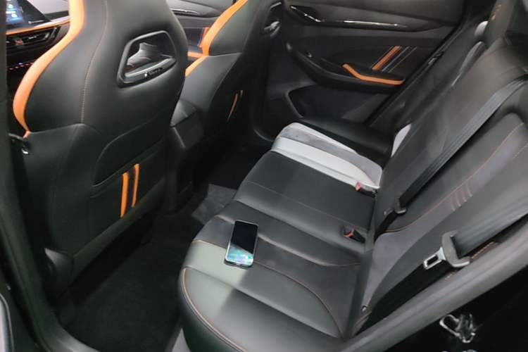 Used CHANGAN OSHAN X5 2022 Sport Edition 1.5T DCT Hurricane Sonic Left Rear Seat