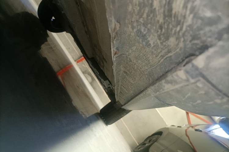 Used CHANGAN OSHAN X5 2022 1.5T DCT Xiake Edition Left Side Sill