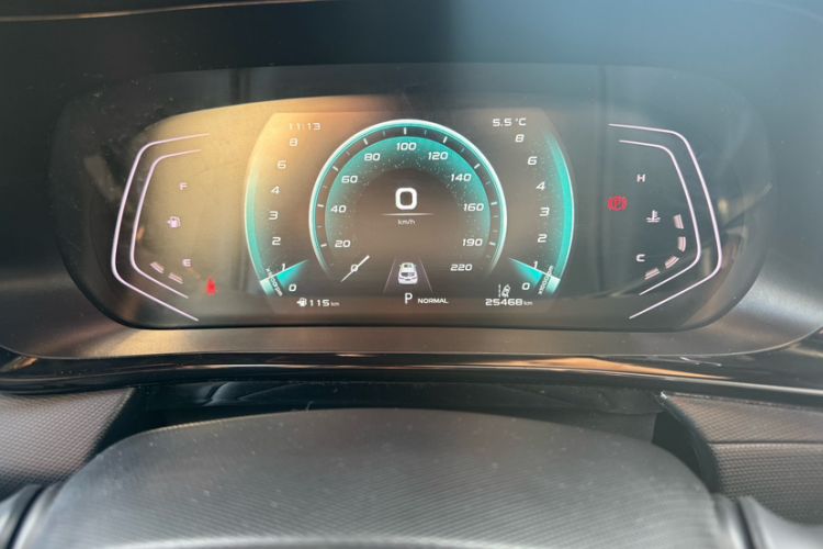 Used CHANGAN OSHAN X5 2022 1.5T DCT Xiake Edition Odometer Close Up