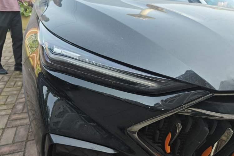 Used CHANGAN OSHAN X5 2022 Sport Edition 1.5T DCT Hurricane Sonic Right Front Headlight