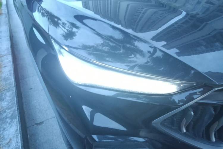 Used CHANGAN OSHAN X5 2022 1.5T DCT Xiake Edition Right Front Headlight