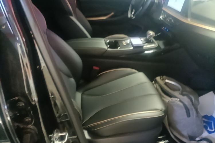 Used CHANGAN OSHAN X5 2022 1.5T DCT Xiake Edition Right Front Seat