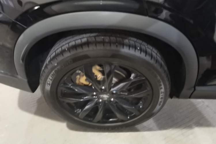 Used CHANGAN OSHAN X5 2022 1.5T DCT Xiake Edition Right Rear Wheel Hub
