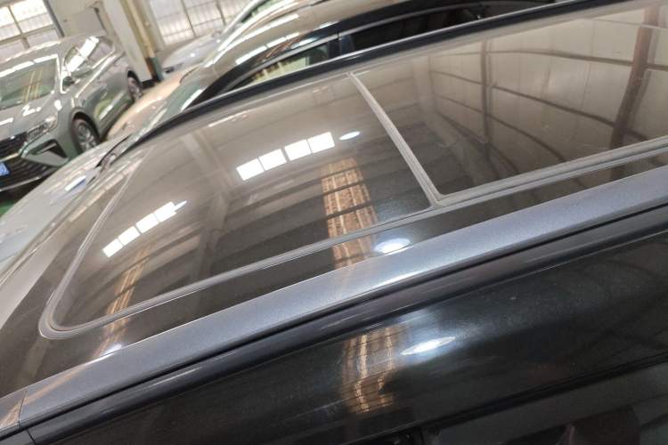 Used CHANGAN OSHAN X5 2022 1.5T DCT Tiger Roar Limited Edition Roof
