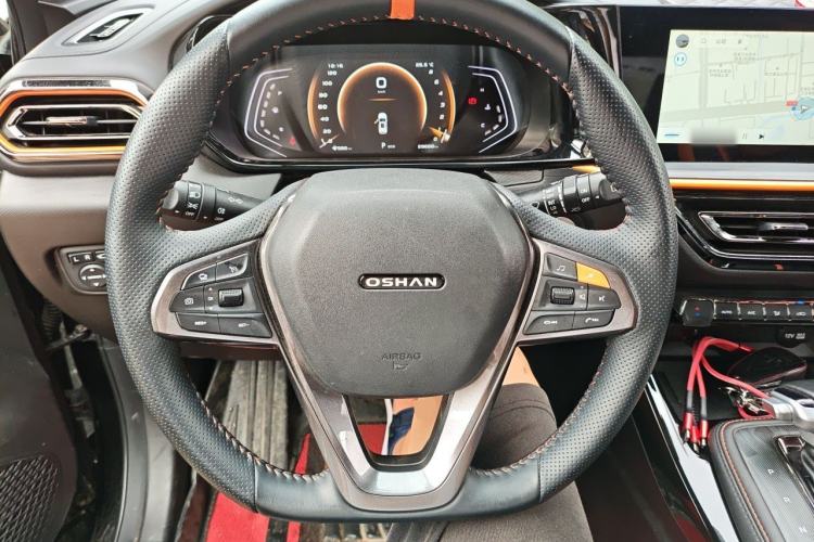 Used CHANGAN OSHAN X5 2022 Sport Edition 1.5T DCT Hurricane Sonic Steering Wheel