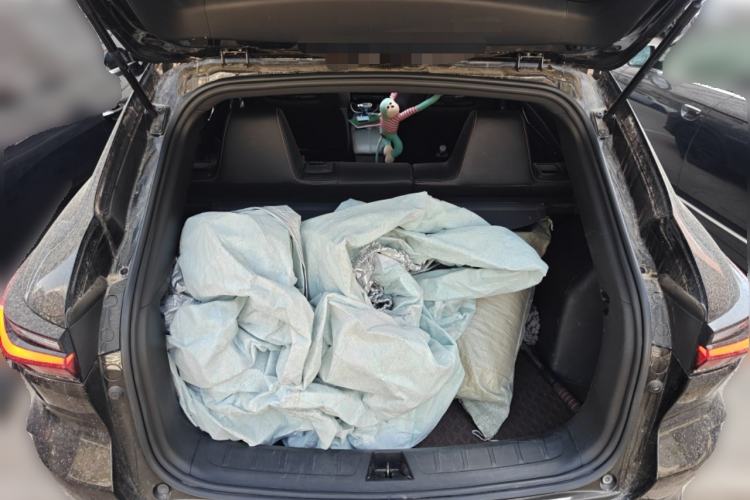 Used CHANGAN OSHAN X5 2022 Sport Edition 1.5T DCT Hurricane Sonic Trunk