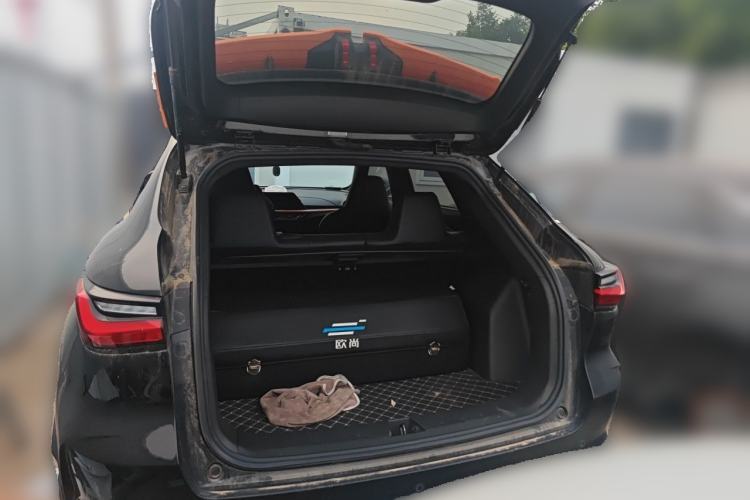 Used CHANGAN OSHAN X5 2022 Sport Edition 1.5T DCT Hurricane Sonic Trunk