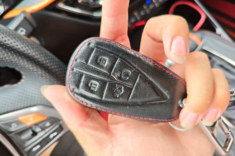 Used CHANGAN OSHAN X5 2022 Sport Edition 1.5T DCT Hurricane Sonic Vehicle Key