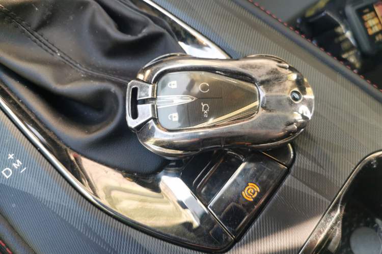 Used CHANGAN OSHAN X5 2022 1.5T DCT Tiger Roar Limited Edition Vehicle Key
