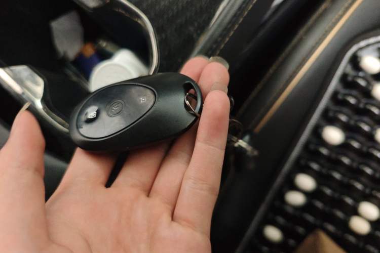 Used CHANGAN OSHAN X5 2022 1.5T DCT Xiake Edition Vehicle Key