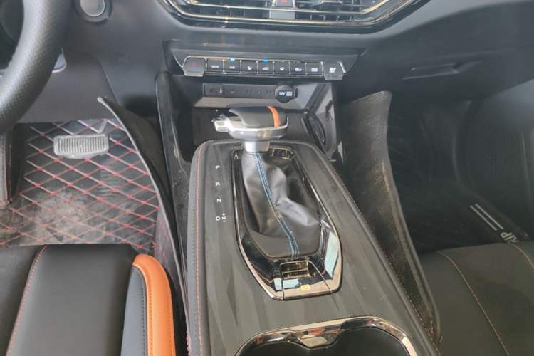 Used CHANGAN OSHAN X5 2022 Sport Edition 1.5T DCT Hurricane Sonic Gear Lever