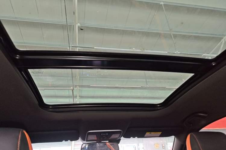 Used CHANGAN OSHAN X5 2022 Sport Edition 1.5T DCT Hurricane Sonic Headliner