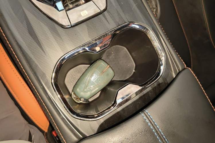 Used CHANGAN OSHAN X5 2022 Sport Edition 1.5T DCT Hurricane Sonic Interior 1