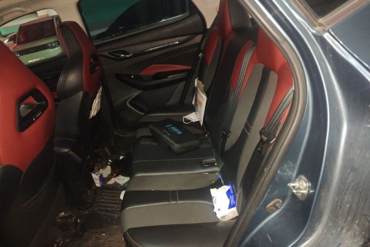 Used CHANGAN OSHAN X5 2022 Sport Edition 1.5T DCT Cyclone Assault Left Rear Seat