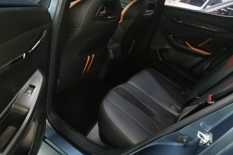Used CHANGAN OSHAN X5 2022 Sport Edition 1.5T DCT Hurricane Sonic Left Rear Seat