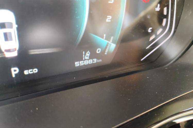 Used CHANGAN OSHAN X5 2022 1.5T DCT Tiger Roar Limited Edition Odometer Close Up