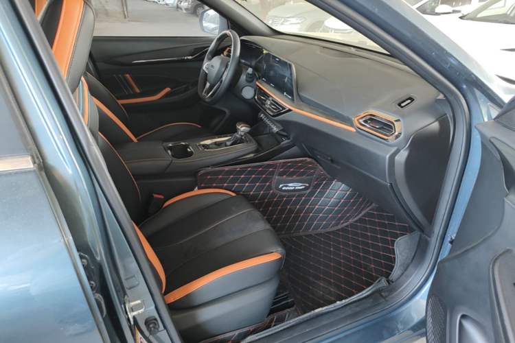 Used CHANGAN OSHAN X5 2022 Sport Edition 1.5T DCT Hurricane Sonic Right Front Seat