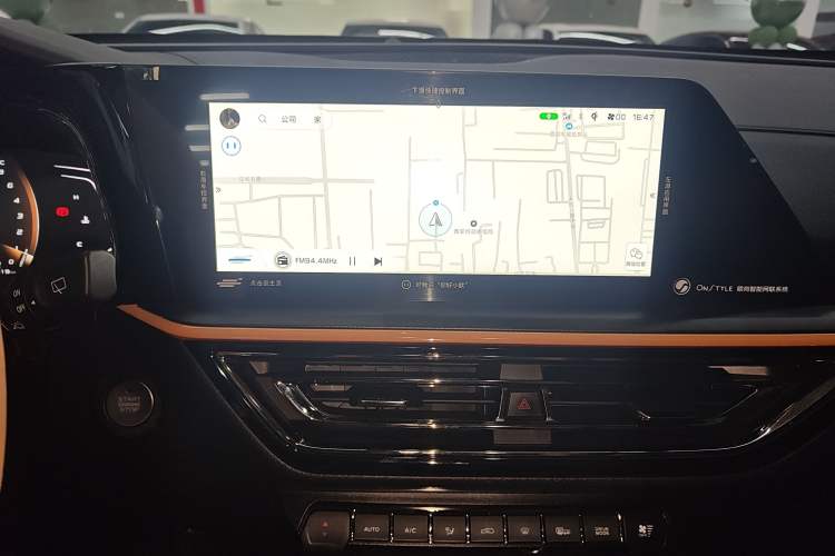Used CHANGAN OSHAN X5 2022 Sport Edition 1.5T DCT Hurricane Sonic Audio And AC Panel