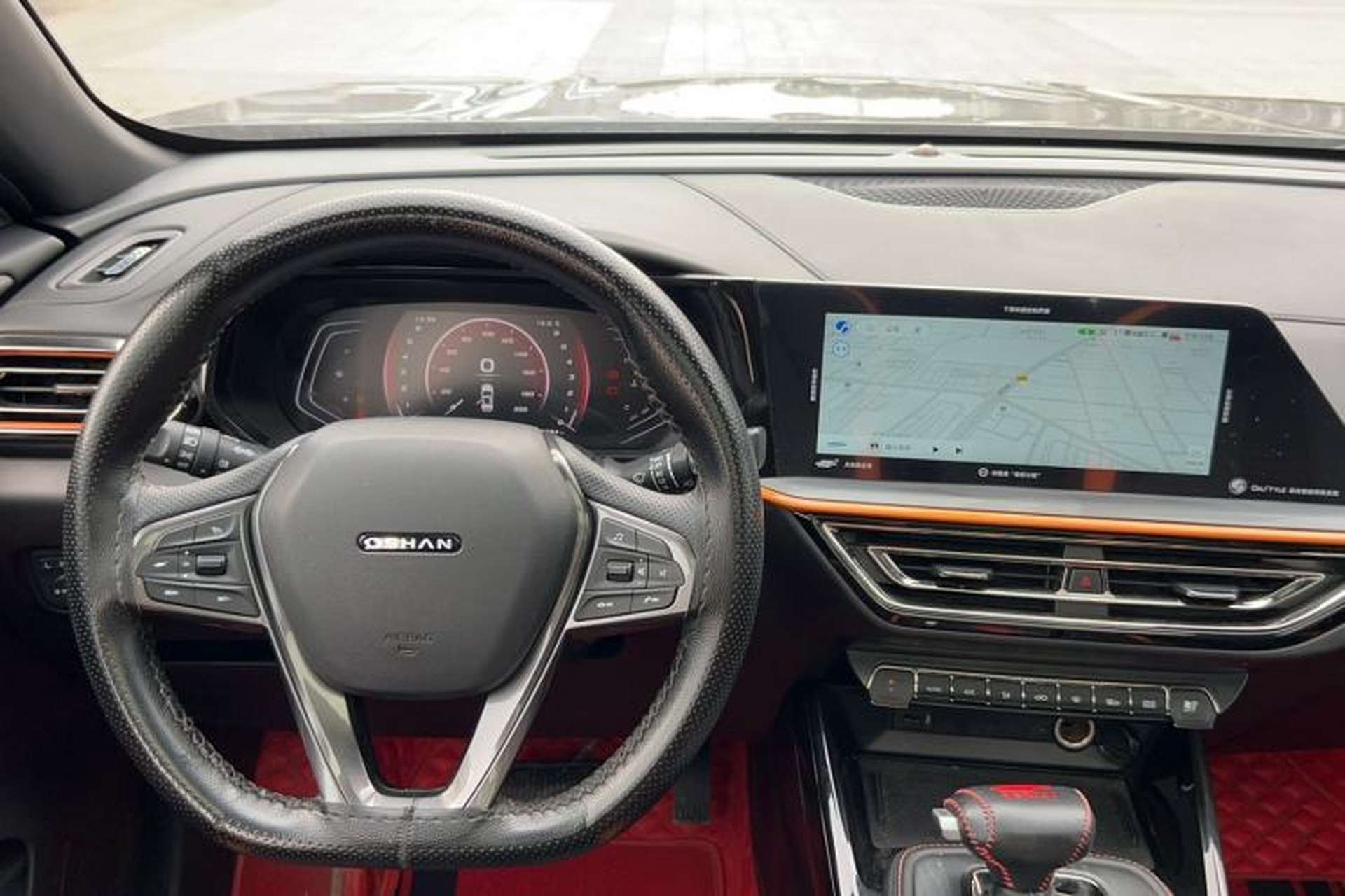 Used CHANGAN OSHAN X5 2022 Sport Edition 1.5T DCT Cyclone Assault Center Console