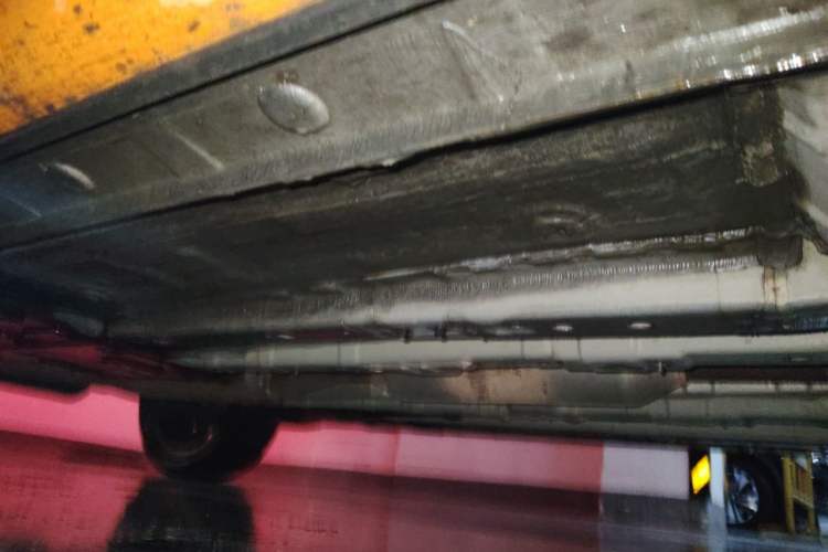 Used CHANGAN OSHAN X5 2022 Sport Edition 1.5T DCT Hurricane Sonic Chassis Front Right