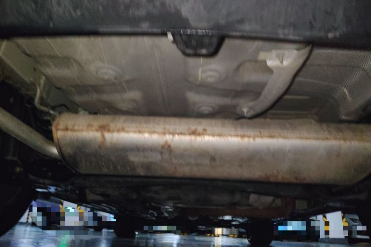 Used CHANGAN OSHAN X5 2022 Sport Edition 1.5T DCT Hurricane Sonic Chassis Rear