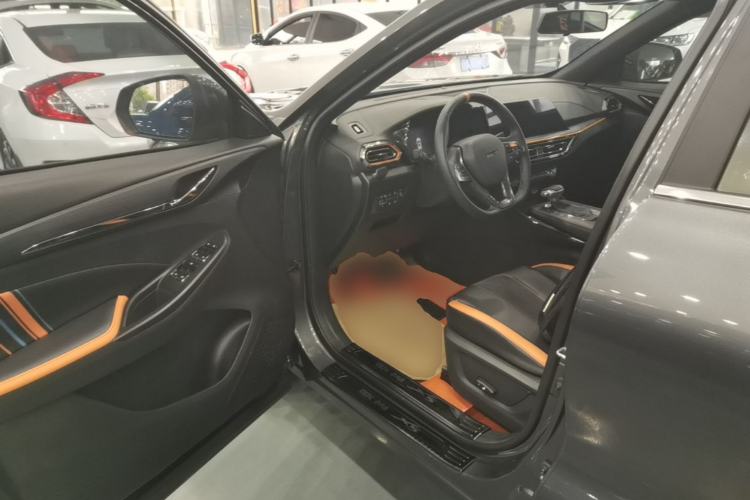 Used CHANGAN OSHAN X5 2022 Sport Edition 1.5T DCT Hurricane Sonic Driver Seat